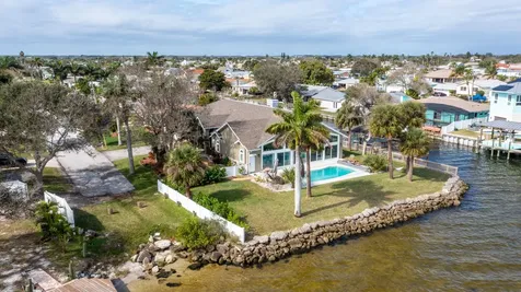 1772 Bayside Street Merritt Island FL 32952