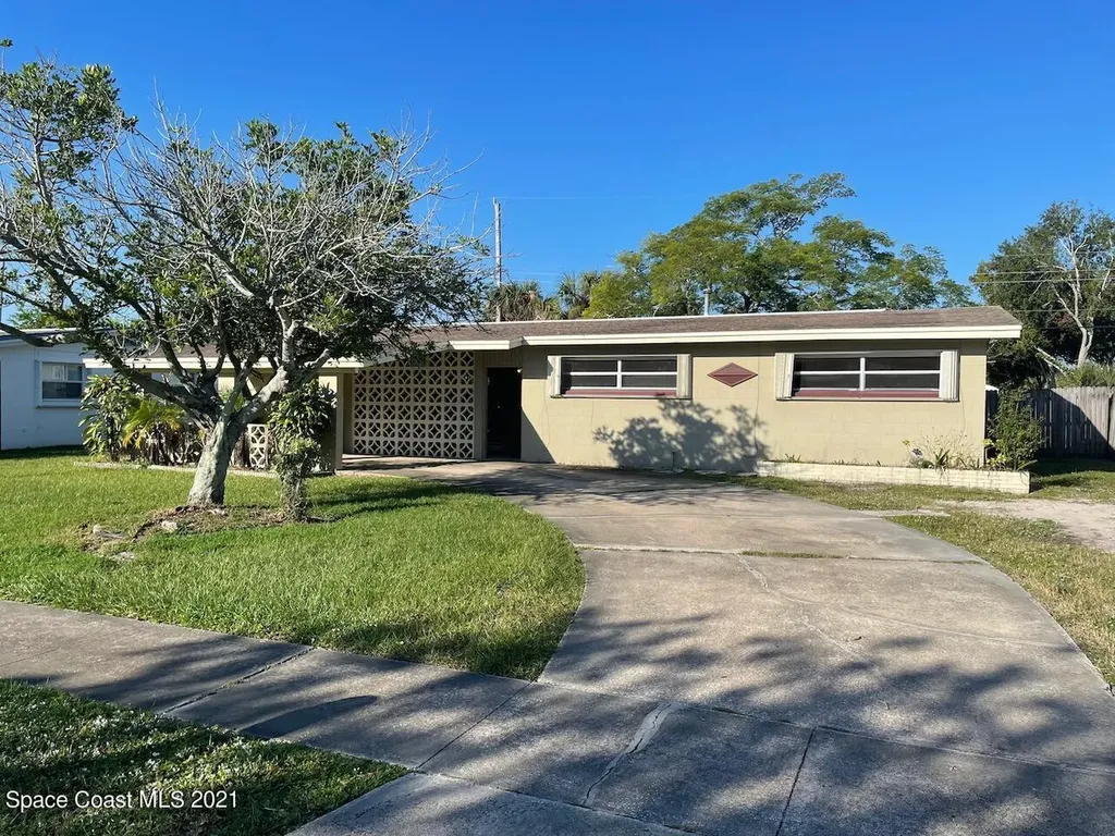 285 Antigua Drive Merritt Island FL 32952