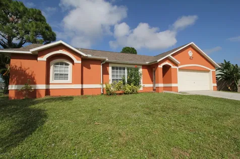 737 Kempten Street NW Palm Bay FL 32907