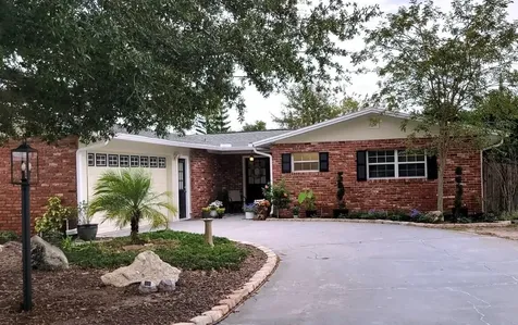 825 Poinsettia Avenue Titusville FL 32796
