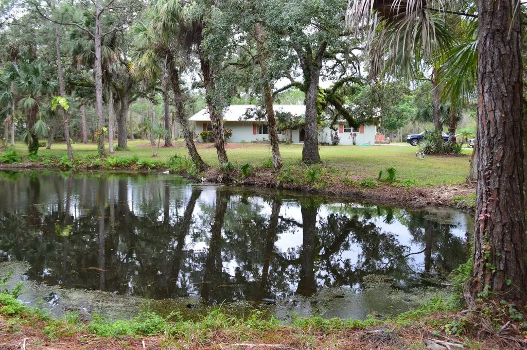 3900 Leghorn Road Malabar FL 32950