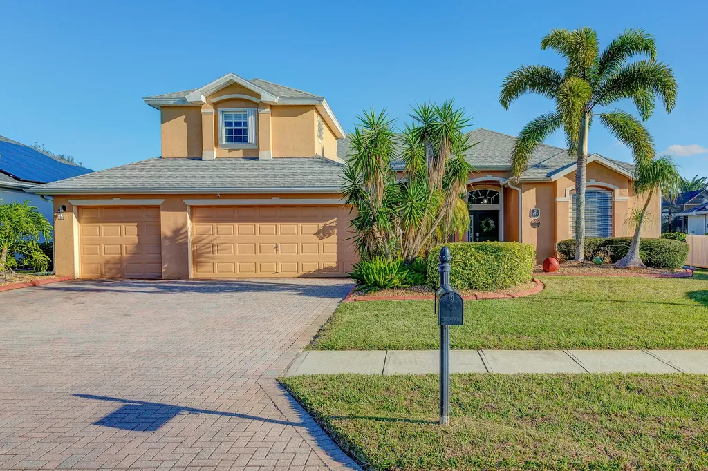 137 Brandy Creek Circle SE Palm Bay FL 32909
