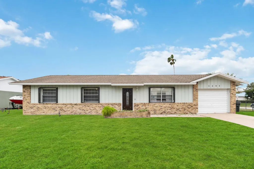 1295 Huntington Lane Rockledge FL 32955