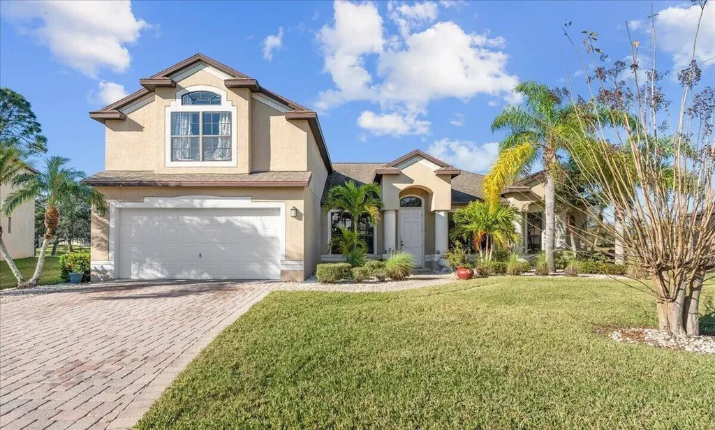 221 Breckenridge Circle SE Palm Bay FL 32909