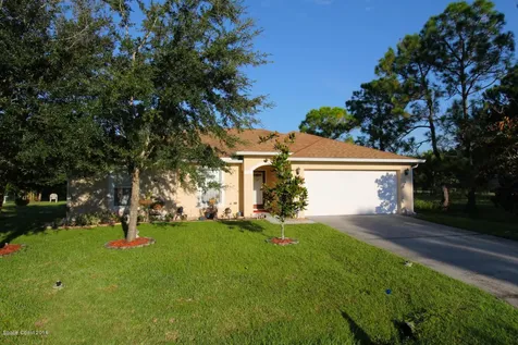 2188 Sans Souci Avenue SE Palm Bay FL 32909