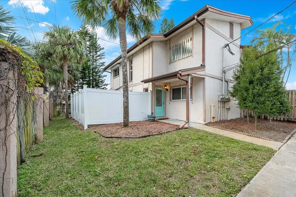 595 Park Avenue Satellite Beach FL 32937