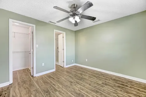 537 Tropicaire Avenue SW Palm Bay FL 32908