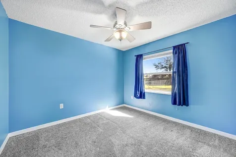 537 Tropicaire Avenue SW Palm Bay FL 32908