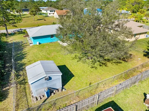 537 Tropicaire Avenue SW Palm Bay FL 32908