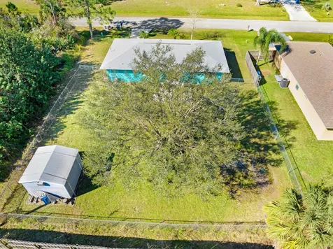 537 Tropicaire Avenue SW Palm Bay FL 32908