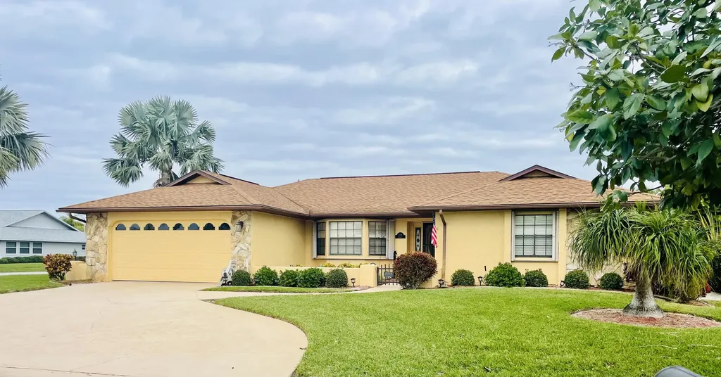 244 Via Havarre Merritt Island FL 32953