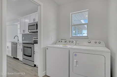 2010 Algeria Street NE Palm Bay FL 32905