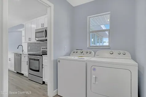 2010 Algeria Street NE Palm Bay FL 32905