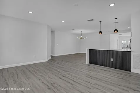 2010 Algeria Street NE Palm Bay FL 32905