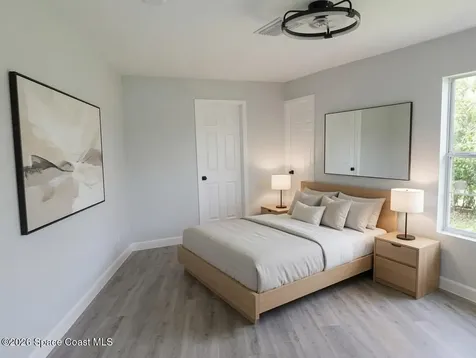 2010 Algeria Street NE Palm Bay FL 32905