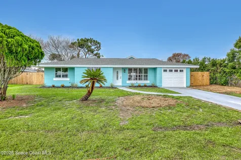 2010 Algeria Street NE Palm Bay FL 32905