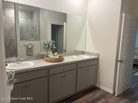 647 Airoso Road SE Palm Bay FL 32909