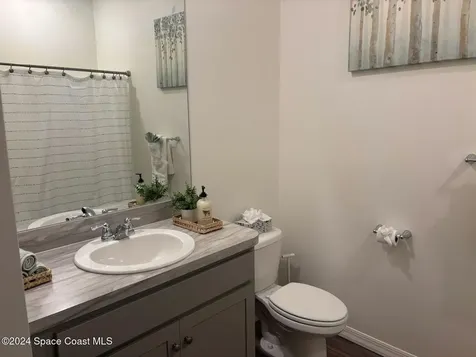 647 Airoso Road SE Palm Bay FL 32909