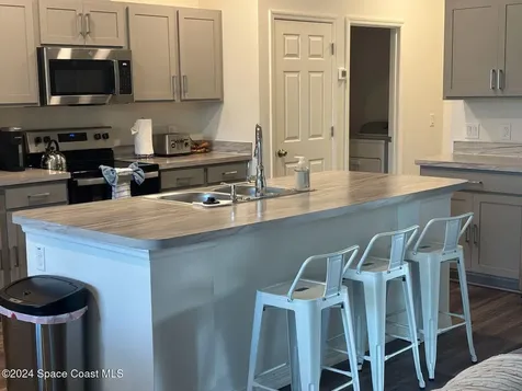 647 Airoso Road SE Palm Bay FL 32909