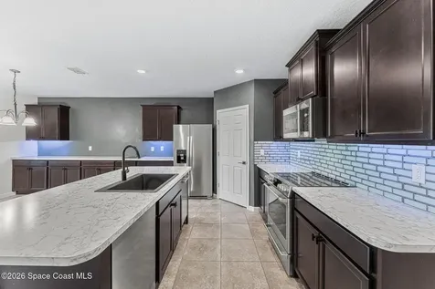 333 Guinevere Drive SW Palm Bay FL 32908