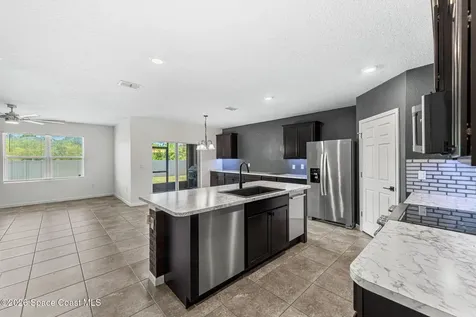 333 Guinevere Drive SW Palm Bay FL 32908