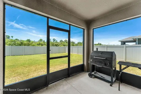 333 Guinevere Drive SW Palm Bay FL 32908