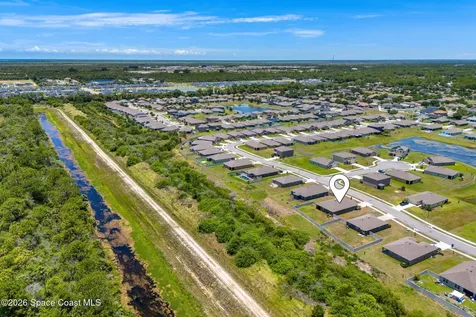 333 Guinevere Drive SW Palm Bay FL 32908