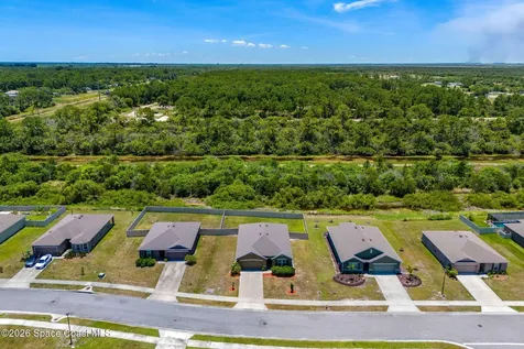 333 Guinevere Drive SW Palm Bay FL 32908
