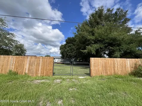 521 Fern Avenue Titusville FL 32796