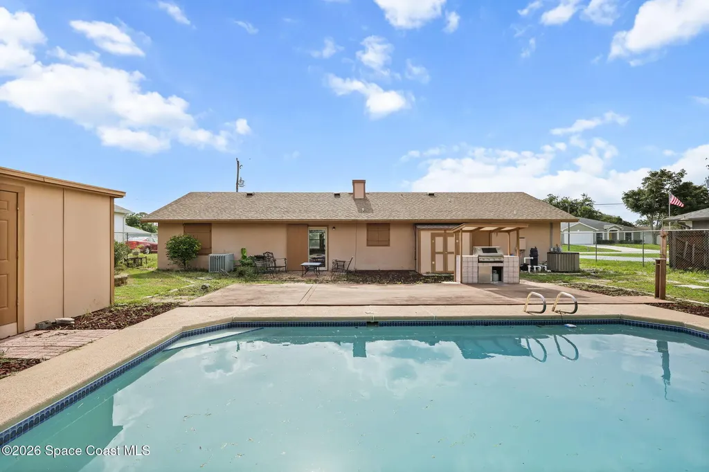 7256 Bright Avenue Cocoa FL 32927
