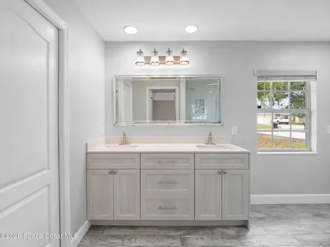 567 Consolata Avenue NW Palm Bay FL 32907