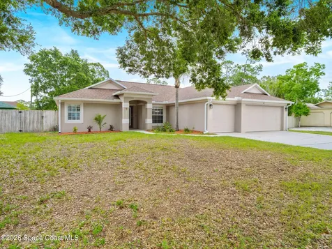 567 Consolata Avenue NW Palm Bay FL 32907