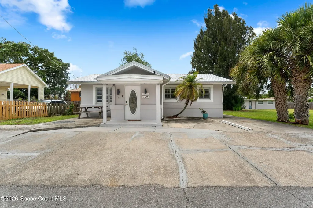 1526 Magnolia Street NE Palm Bay FL 32905