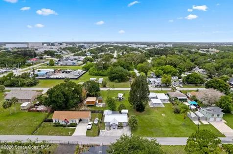 1526 Magnolia Street NE Palm Bay FL 32905
