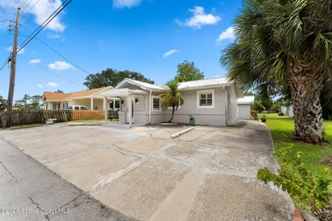1526 Magnolia Street NE Palm Bay FL 32905