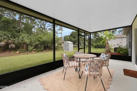 8266 E 98th Avenue Vero Beach FL 32967