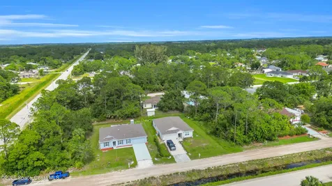 8266 E 98th Avenue Vero Beach FL 32967