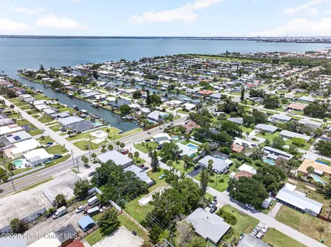 141 W Volusia Lane Cocoa Beach FL 32931