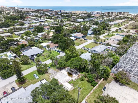 141 W Volusia Lane Cocoa Beach FL 32931