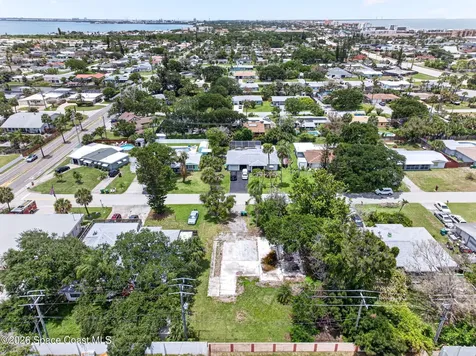 141 W Volusia Lane Cocoa Beach FL 32931