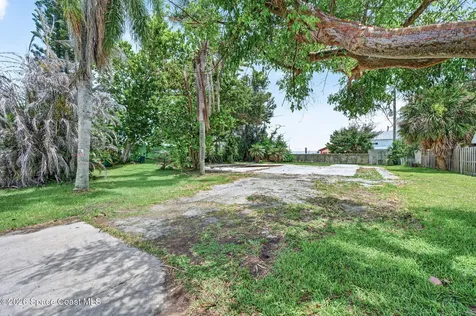 141 W Volusia Lane Cocoa Beach FL 32931