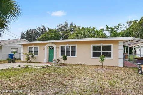 2556 1st Avenue NE Palm Bay FL 32905
