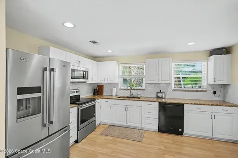 2556 1st Avenue NE Palm Bay FL 32905