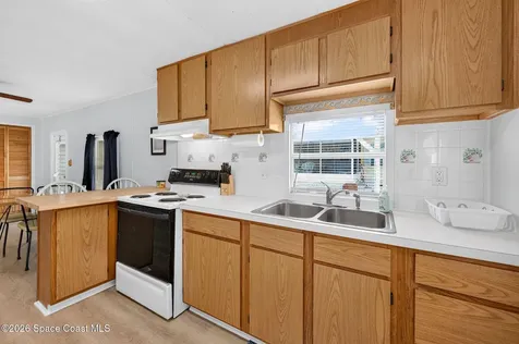 886 Pecan Circle Barefoot Bay FL 32976