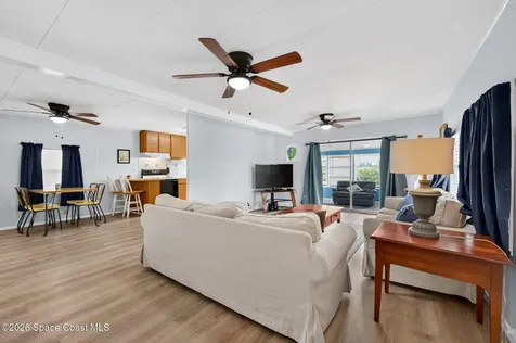 886 Pecan Circle Barefoot Bay FL 32976