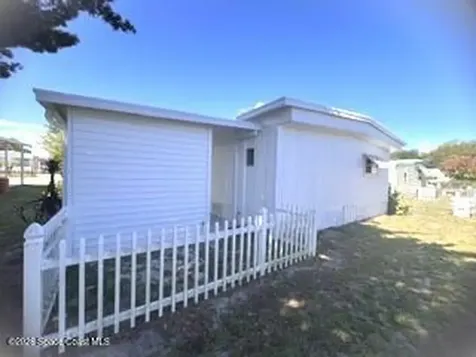 886 Pecan Circle Barefoot Bay FL 32976