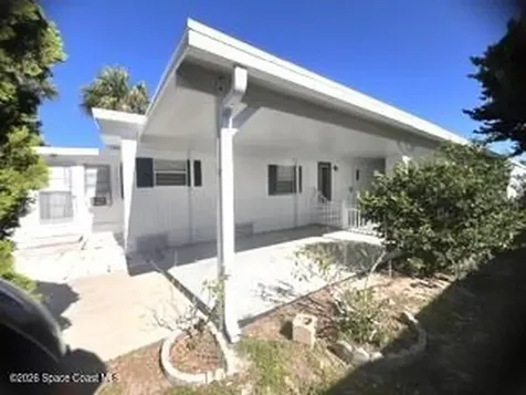 886 Pecan Circle Barefoot Bay FL 32976