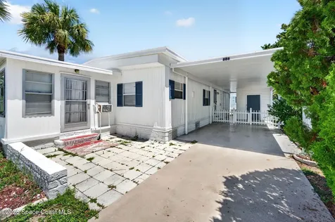 886 Pecan Circle Barefoot Bay FL 32976