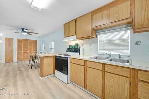 886 Pecan Circle Barefoot Bay FL 32976