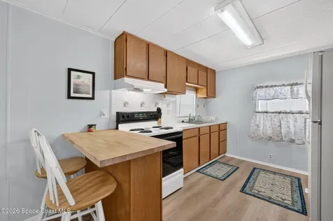 886 Pecan Circle Barefoot Bay FL 32976